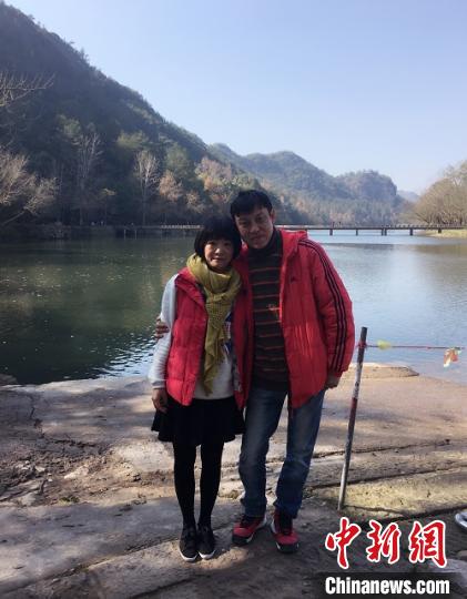 李俊與陳吳燕。李俊供圖 李俊與陳吳燕。李俊供圖